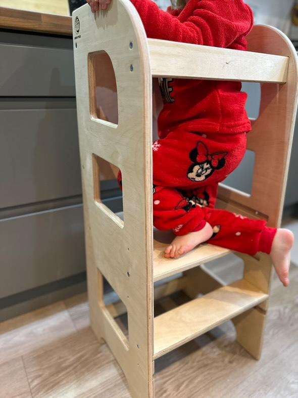 Learning Tower / Kitchen Helper