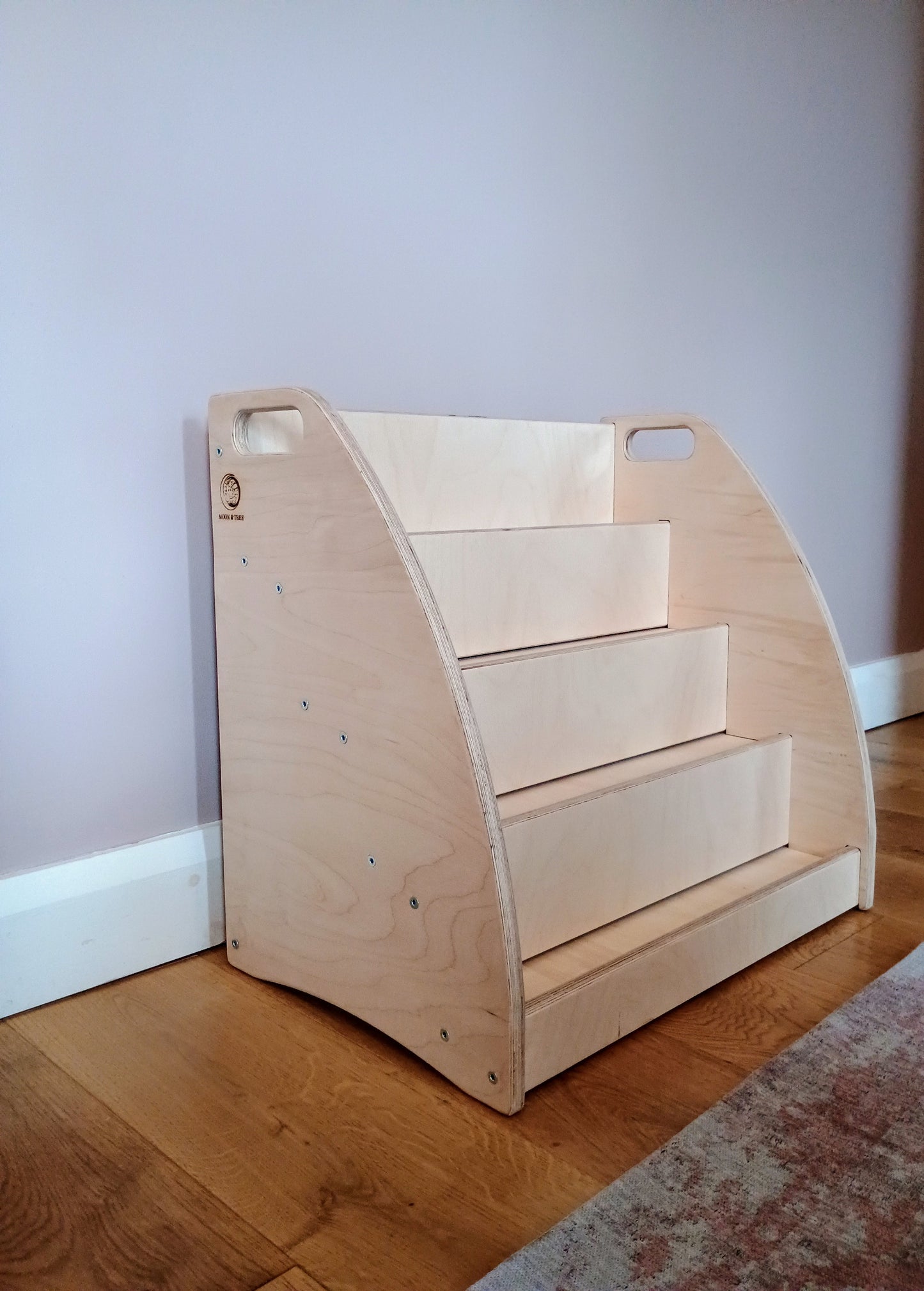 Montessori Bookshelf