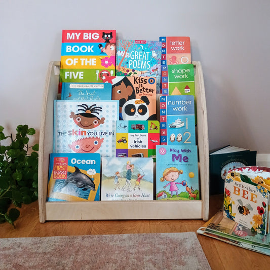 Montessori Bookshelf